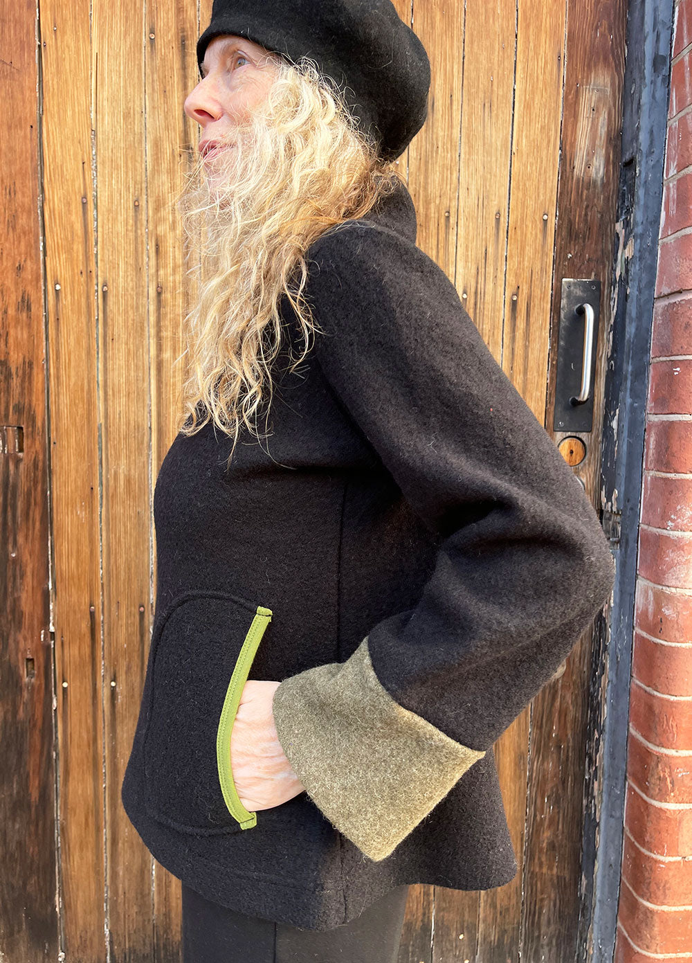 Cocoon Jumper Black/Khaki