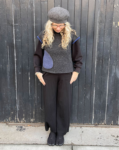 Cocoon Vest Charcoal/Blue