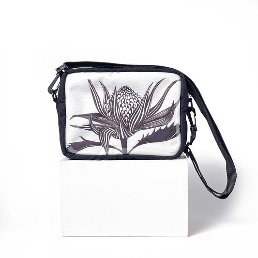 Limited Edition Box Bag – Waratah |  Plasto Collection